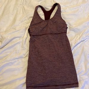 Lululemon workout top